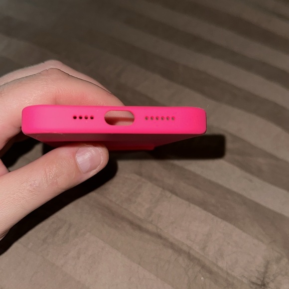 Iphone 14 pro max 6.7” screen phone case magsafe - Picture 4 of 4